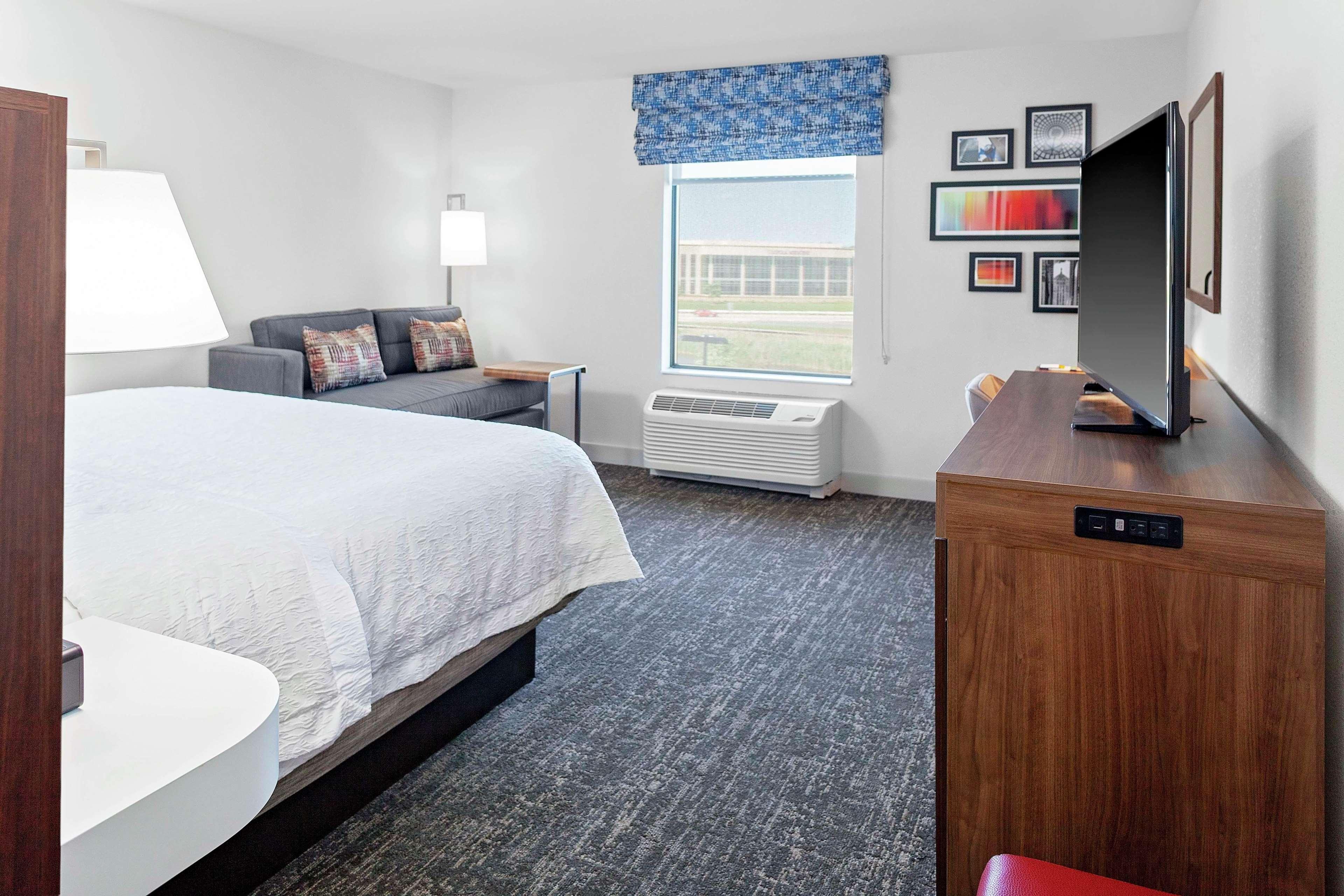 Hotel Hampton & Chicago-burr Ridge